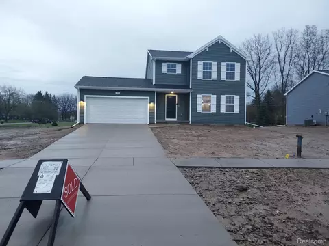 1177 Lockes St, Marion, MI 48843