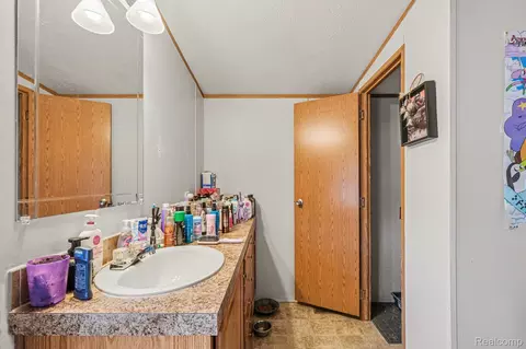 Bath - 2055 Cedar Cir, Vienna, MI 48420 photo 1 of 4