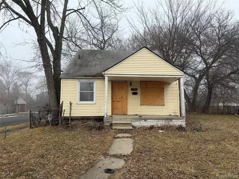 12705 Flanders St, Detroit, MI 48205