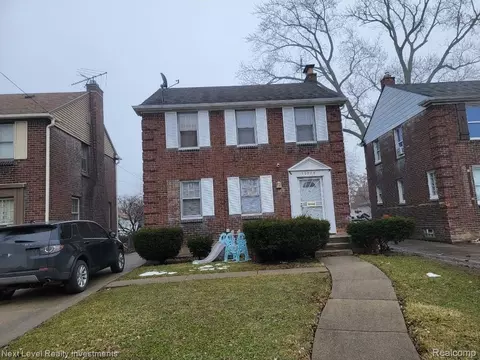 10390 Somerset Ave, Detroit, MI 48224