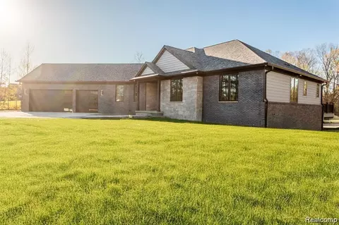 4035 Metamora Ridge Rd, Metamora, MI 48455