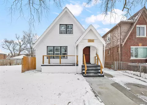 15846 Lesure St, Detroit, MI 48227