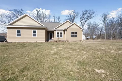 4520 Katherina Z Pl, Oceola, MI 48855
