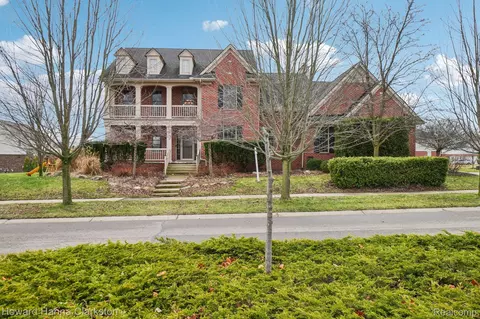 49941 Baychester Blvd, Canton, MI 48187