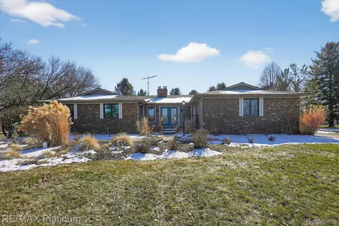 3725 W Howell Rd, Aurelius, MI 48854
