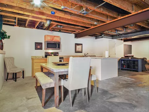 Dining - 4086 Squire Hill Dr, Mount Morris, MI 48433 photo 3 of 3