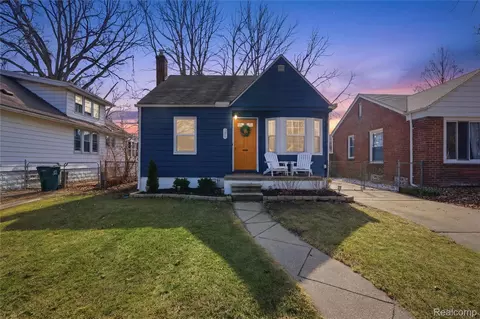 370 Channing St, Ferndale, MI 48220
