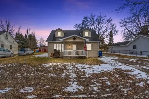 5135 Youngstown Pl, Spaulding, MI 48601