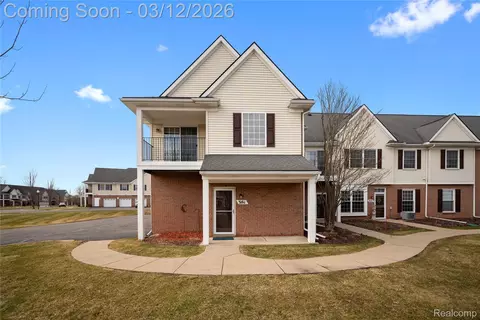 3161 Kneeland Cir, Howell, MI 48843