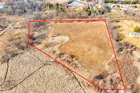 000 Heim Rd, Chelsea, MI 48118