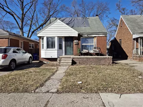 8575 Sussex St, Detroit, MI 48228