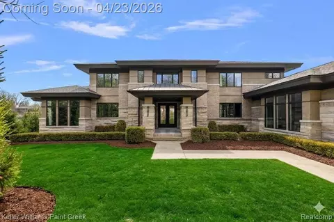 2719 Turtle Ridge Dr, Bloomfield Hills, MI 48302