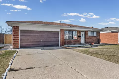 26201 Warner Ave, Warren, MI 48091