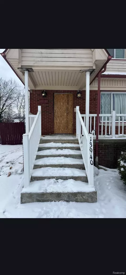 13940 Mayfield St, Detroit, MI 48205
