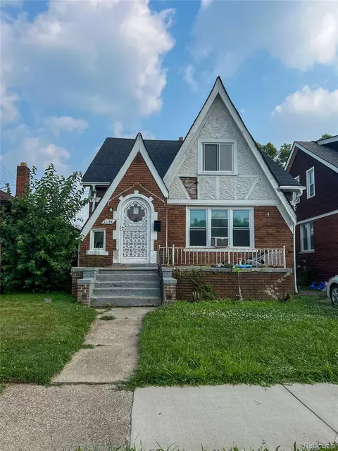 11144 Sanford St, Detroit, MI 48205