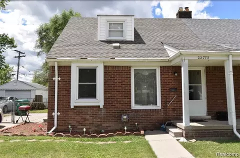 22773 Brittany Ave, Eastpointe, MI 48021