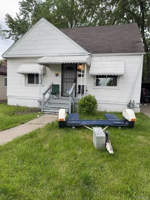 18058 Cardoni St, Highland Park, MI 48203