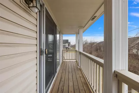 Exterior - 45765 Cagney Dr, Macomb, MI 48044 photo 4 of 5
