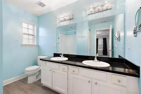 Bath - 45765 Cagney Dr, Macomb, MI 48044 photo 1 of 5