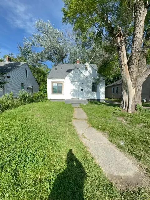 9252 Fielding St, Detroit, MI 48228
