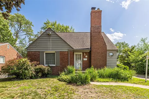 2204 Kalama Ave, Royal Oak, MI 48067