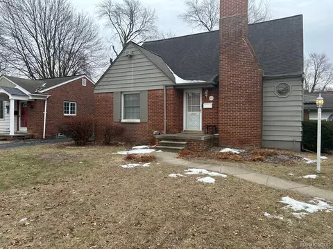 2204 Kalama Ave, Royal Oak, MI 48067