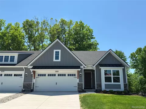 1085 Camellia Cir #32, Marion, MI 48843