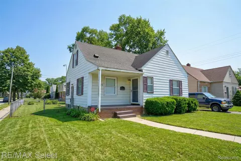 301 Chandler St, Flint, MI 48503