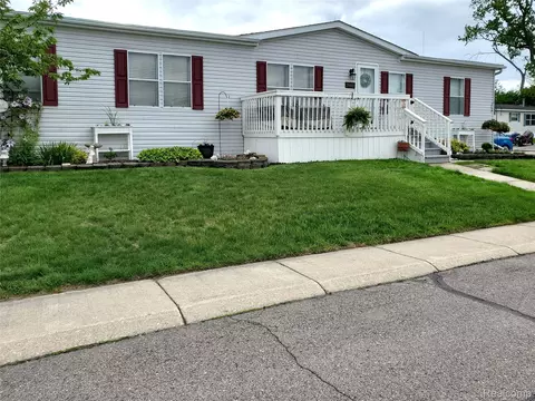 29403 Wedgewood, Flat Rock, MI 48134