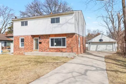3329 Filbert St Filbert St, Wayne, MI 48184