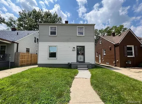 12877 Dwyer St, Hamtramck, MI 48212