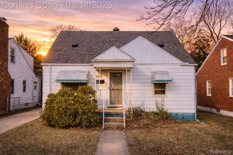 2019 Hyland St, Ferndale, MI 48220