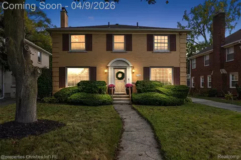 4795 W Outer Dr, Detroit, MI 48221