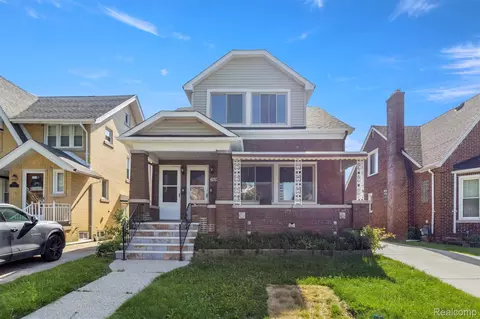 7524 Hartwell St, Dearborn, MI 48126