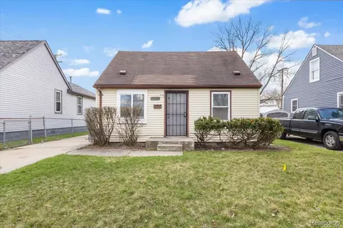 6808 Fisher Ave, Warren, MI 48091