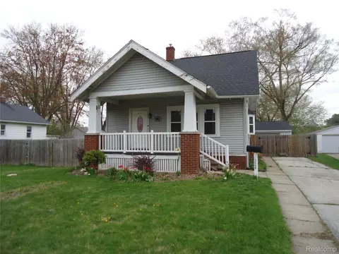 2274 N Carolina St, Saginaw, MI 48602