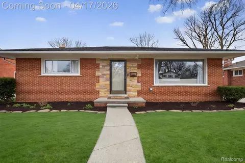 29168 Meadowlark St, Livonia, MI 48154