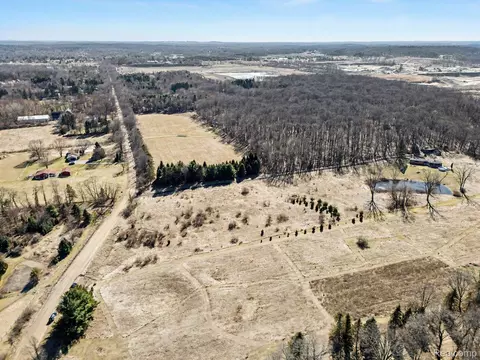 6951 Fish Lake Rd, Rose, MI 48442