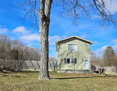 3348 W Frances Rd, Vienna, MI 48420
