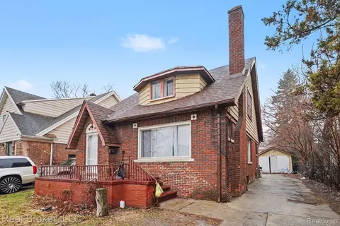 15095 Lesure St, Detroit, MI 48227