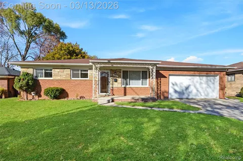 8565 Dale, Center Line, MI 48015