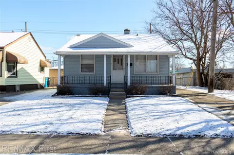 26026 Brush St, Madison Heights, MI 48071
