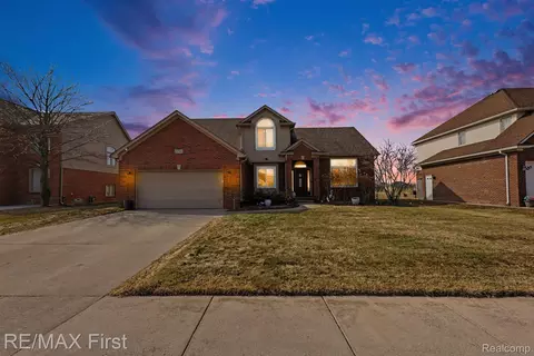 32768 Greenwood Dr, Chesterfield, MI 48047
