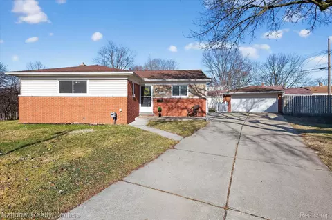 29806 Malvern St, Westland, MI 48185