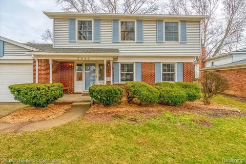2648 Antietam Dr, Ann Arbor, MI 48105