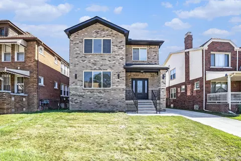 7634 Pinehurst St, Dearborn, MI 48126 photo 1