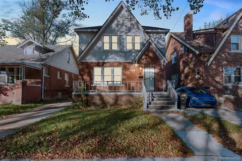 9137 Meyers Rd, Detroit, MI 48228