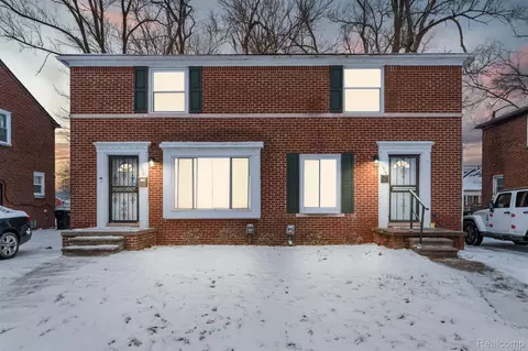 10517 Curtis St, Detroit, MI 48221