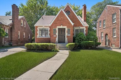 4121 Harvard St, Detroit, MI 48224