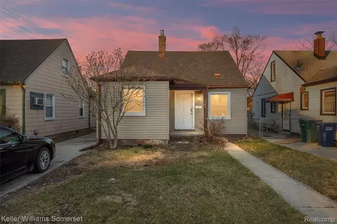 1784 College Ave, Lincoln Park, MI 48146